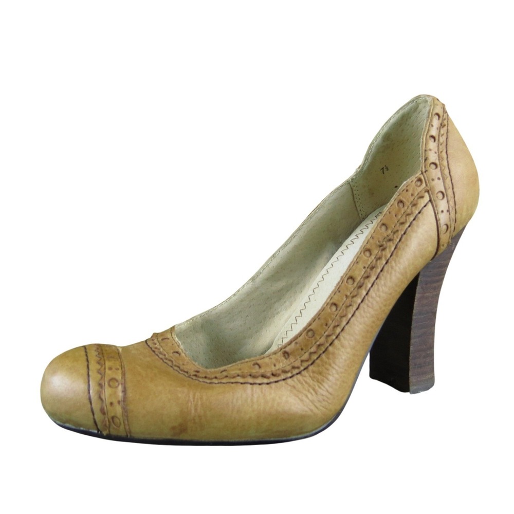 Seychelles Women 7.5 Tan Leather High Heel Pumps Classic Dress Shoes Retro Style